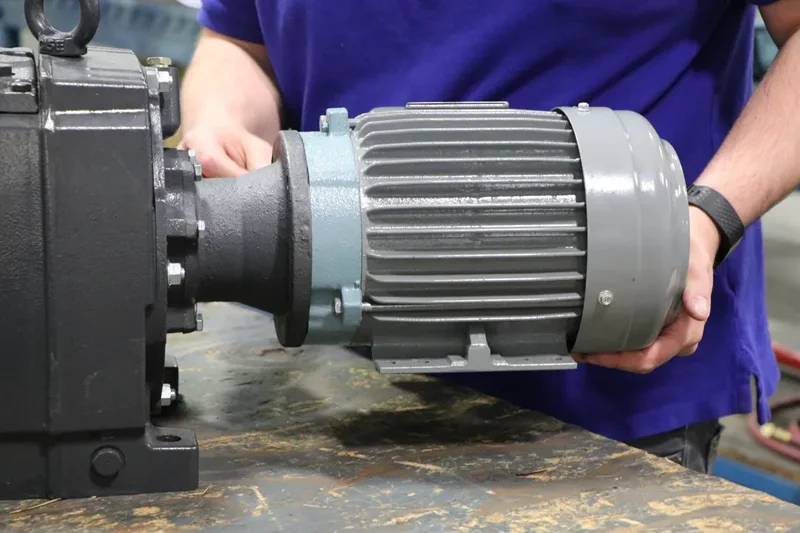 Kənd təsərrüfatında sürət qutularının üstünlükləri